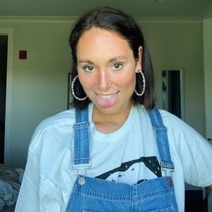 Meet your Posher, Emma